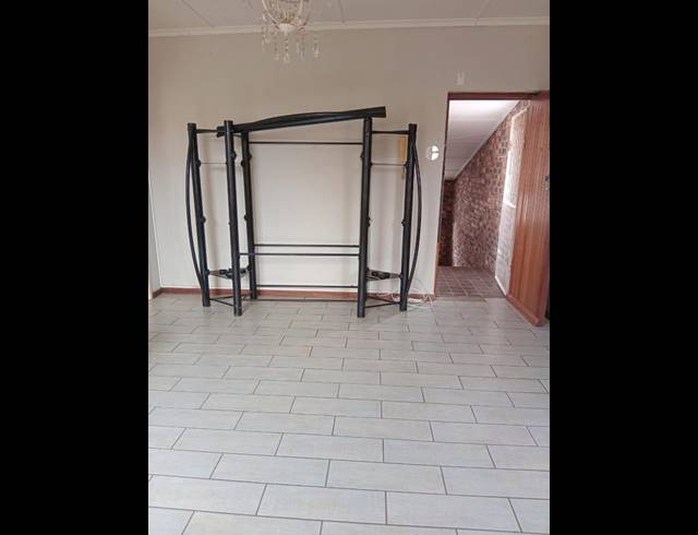 2 BEDROOM TOWNHOUSE FOR SALE IN GRAHAMSTOWN